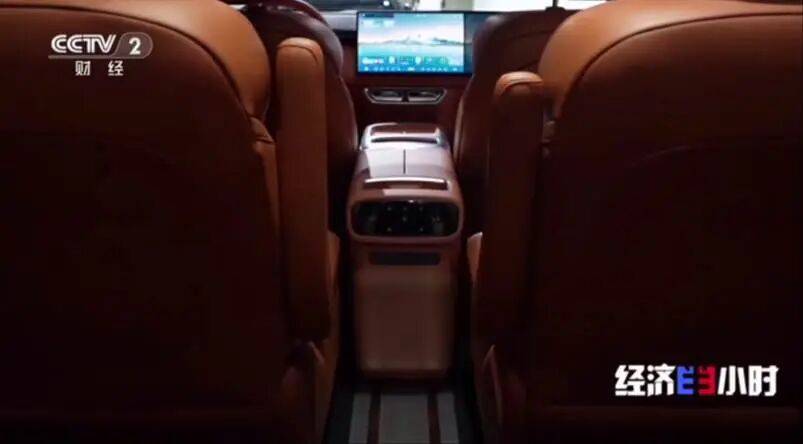 央視聚焦深藍(lán)“黑公關(guān)”事件 直擊汽車行業(yè)網(wǎng)絡(luò)亂象對(duì)誠信企業(yè)的沖擊